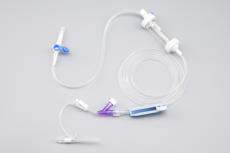 留置针式输液器